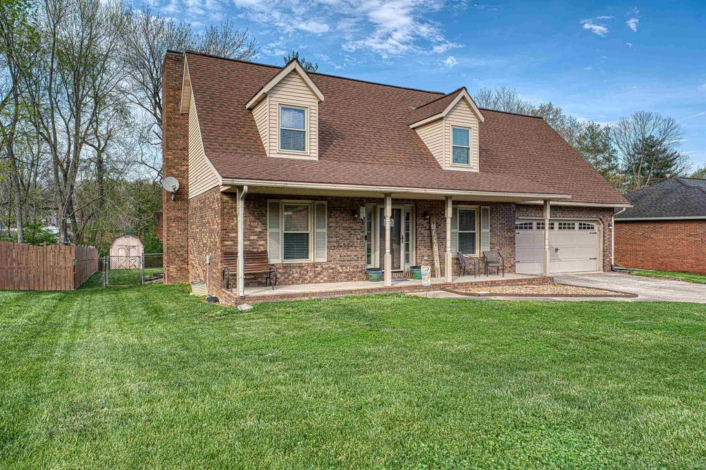 Photo of 214 Brookview Drive, Evansville, IN 47711 (MLS # 202611192)