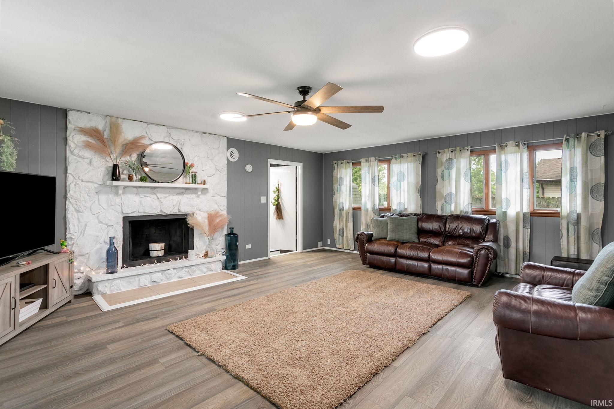 529 W Elm Street