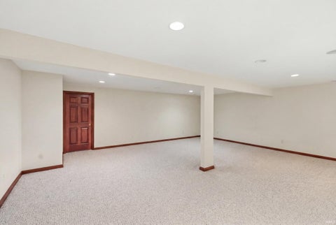Tiny photo for 12825 Drayton Parkway, Fort Wayne, IN 46845 (MLS # 202622458)