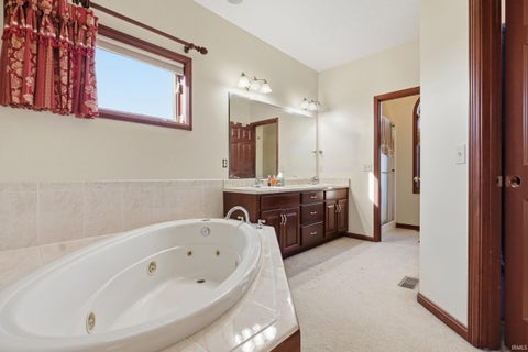 Tiny photo for 12825 Drayton Parkway, Fort Wayne, IN 46845 (MLS # 202622458)