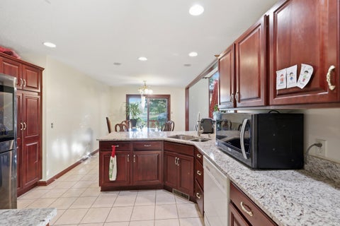 Tiny photo for 12825 Drayton Parkway, Fort Wayne, IN 46845 (MLS # 202622458)