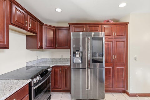 Tiny photo for 12825 Drayton Parkway, Fort Wayne, IN 46845 (MLS # 202622458)