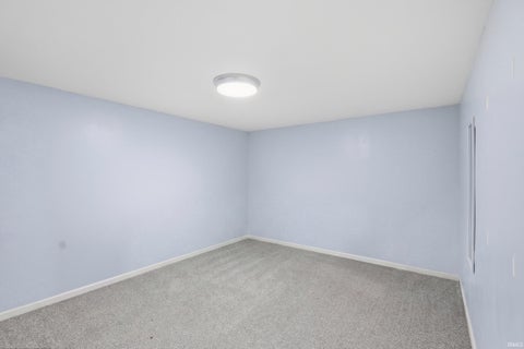 Tiny photo for 12825 Drayton Parkway, Fort Wayne, IN 46845 (MLS # 202622458)