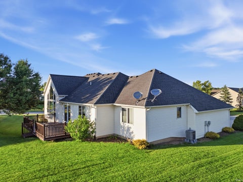 Tiny photo for 12825 Drayton Parkway, Fort Wayne, IN 46845 (MLS # 202622458)