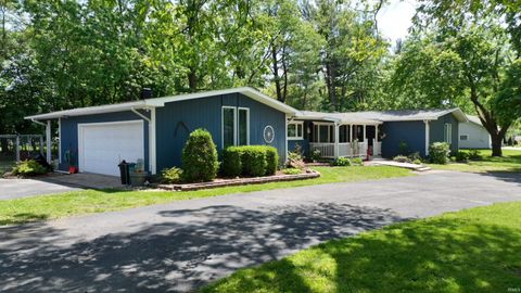 Tiny photo for 523 S Western Loop, Monticello, IN 47960 (MLS # 202618312)