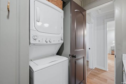 Tiny photo for 1818 E Street, Bedford, IN 47421 (MLS # 202604463)