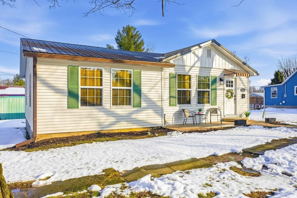 Photo of 1818 E Street, Bedford, IN 47421 (MLS # 202604463)