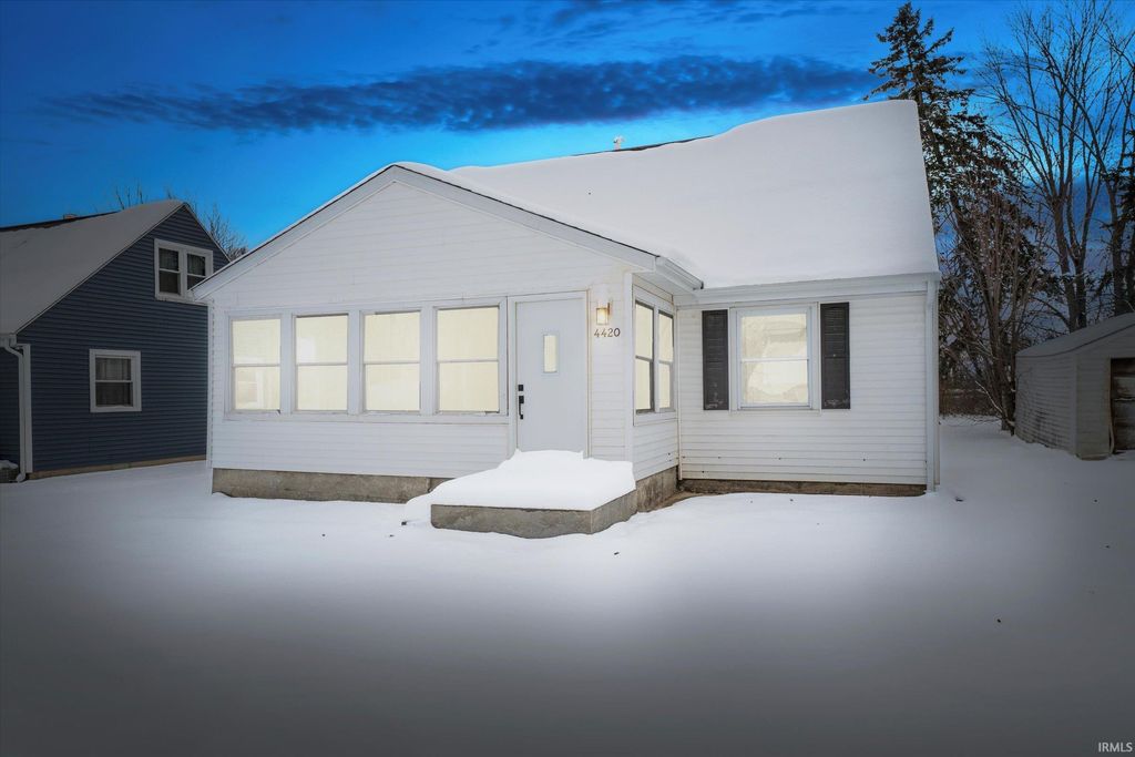 Photo of 4420 Meadow Lane, South Bend, IN 46619 (MLS # 202548016)