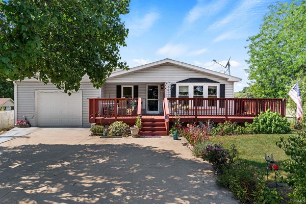 6631 N 570 W, WINAMAC, IN 46996 - Image e5a3d602269b1d9e9ca5afb4ccfe8e0c/2017616177