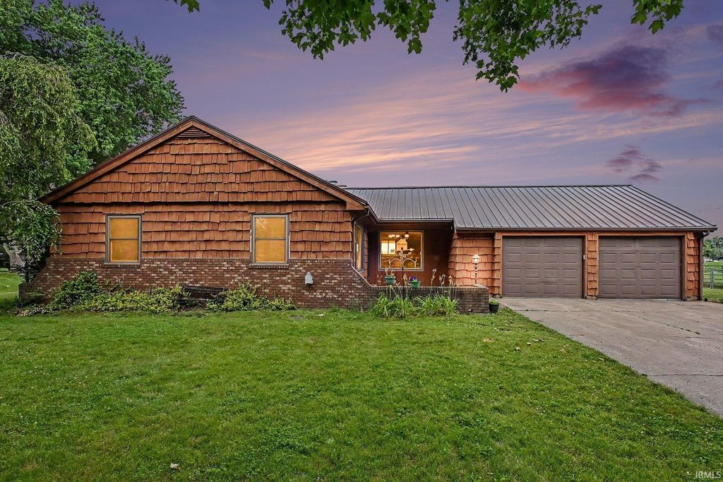 Photo of 66147 Prairie View Drive, Goshen, IN 46526 (MLS # 202628671)