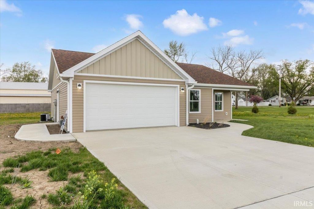 Photo of 502 Leahey Street, Union City, IN 47390 (MLS # 202613126)