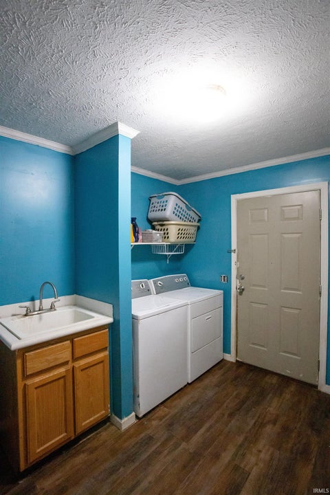 Tiny photo for 401 Mill Street, Frankton, IN 46044 (MLS # 202641839)