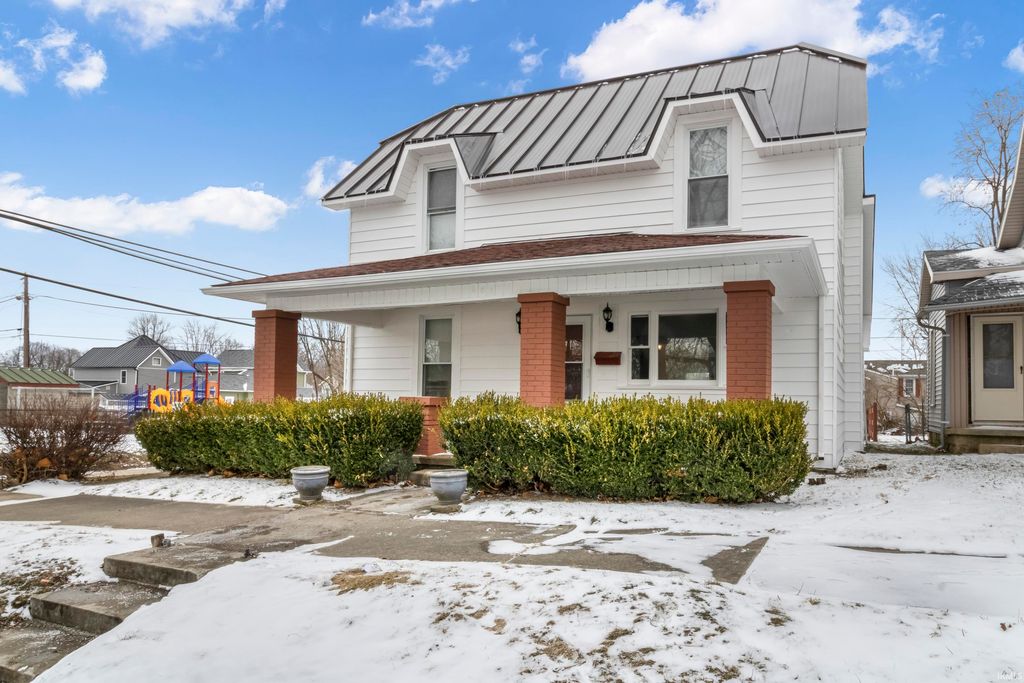 Photo of 603 Stone Street, Winchester, IN 47394 (MLS # 202601793)