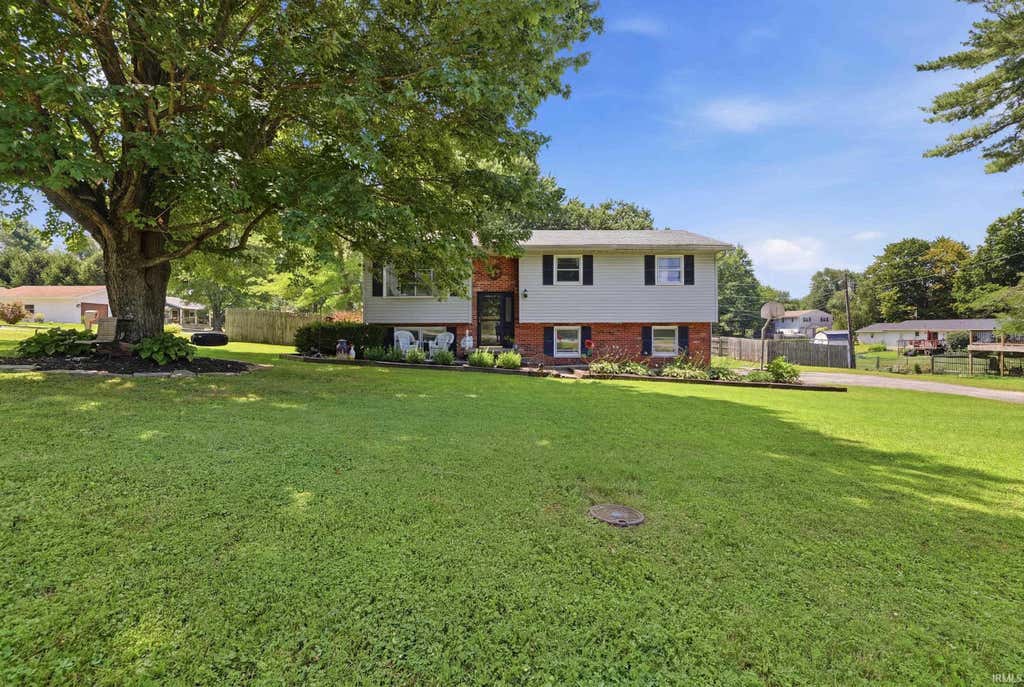 Photo of 295 Bennett Road, Bedford, IN 47421 (MLS # 202628405)