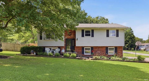 Photo of 295 Bennett Road, Bedford, IN 47421 (MLS # 202628405)