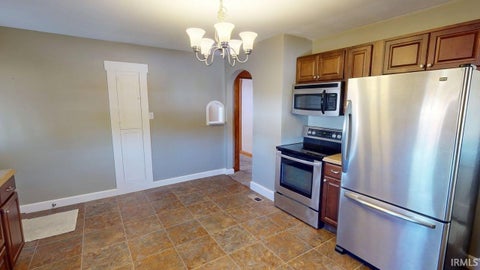 Tiny photo for 802 3rd Avenue, Jasper, IN 47546 (MLS # 202642182)