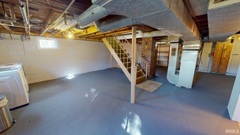 Tiny photo for 802 3rd Avenue, Jasper, IN 47546 (MLS # 202642182)
