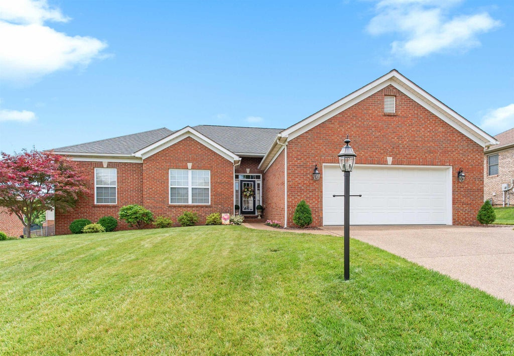 Photo of 3701 Cobblefield Drive, Evansville, IN 47711 (MLS # 202624236)