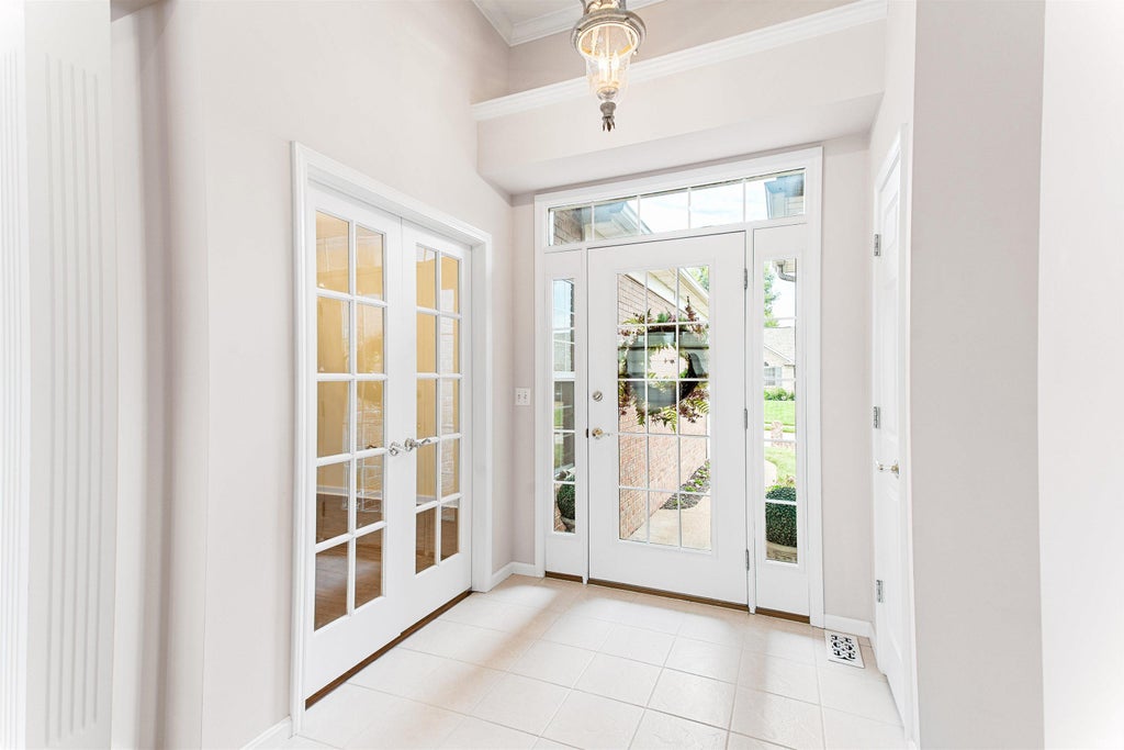 Photo of 3701 Cobblefield Drive, Evansville, IN 47711 (MLS # 202624236)
