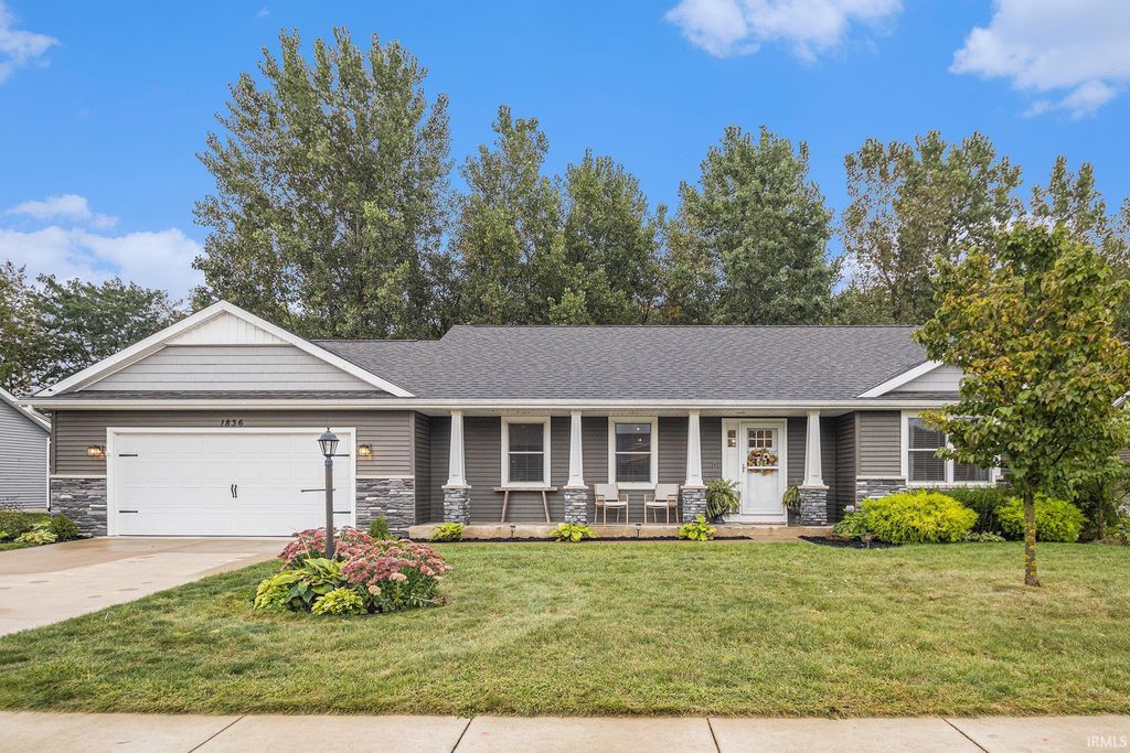 Photo of 1836 Park West Drive, Goshen, IN 46526 (MLS # 202605128)