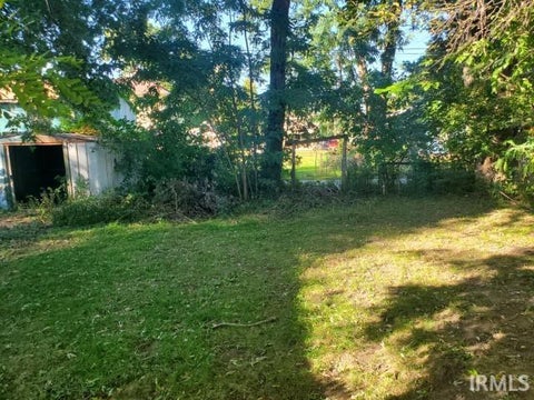 Tiny photo for 516 W Broadway Street, Mishawaka, IN 46545 (MLS # 202643659)