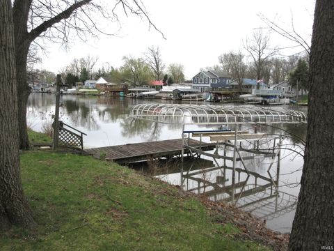 Tiny photo for 3102 E McKinley Drive, Monon, IN 47959 (MLS # 202611645)
