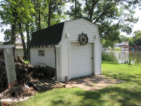 Tiny photo for 3102 E McKinley Drive, Monon, IN 47959 (MLS # 202611645)