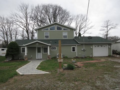 Tiny photo for 3102 E McKinley Drive, Monon, IN 47959 (MLS # 202611645)