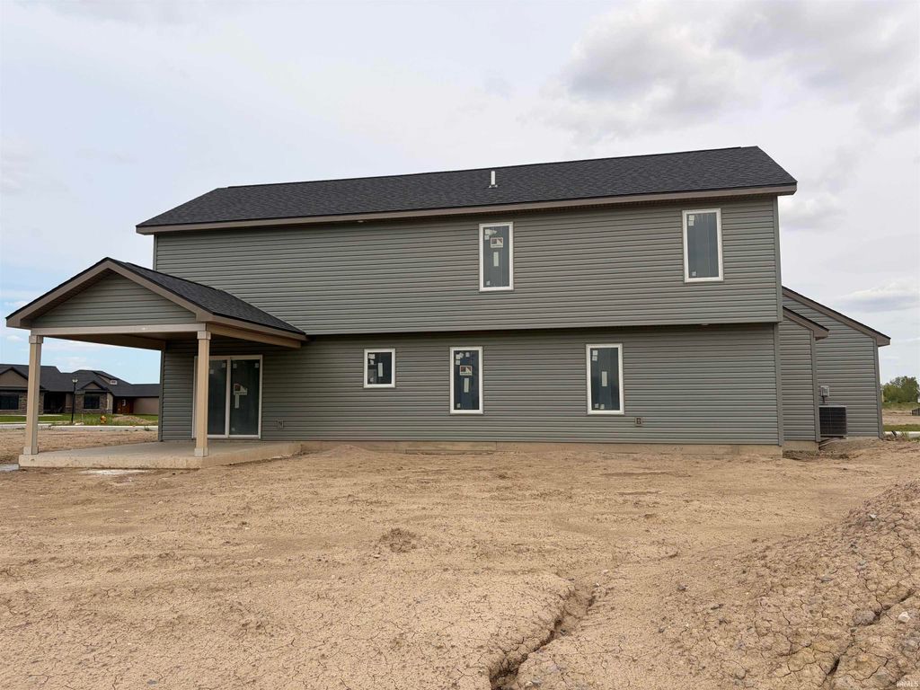Photo of 5035 CHICKADEE Drive, Woodburn, IN 46797 (MLS # 202616476)