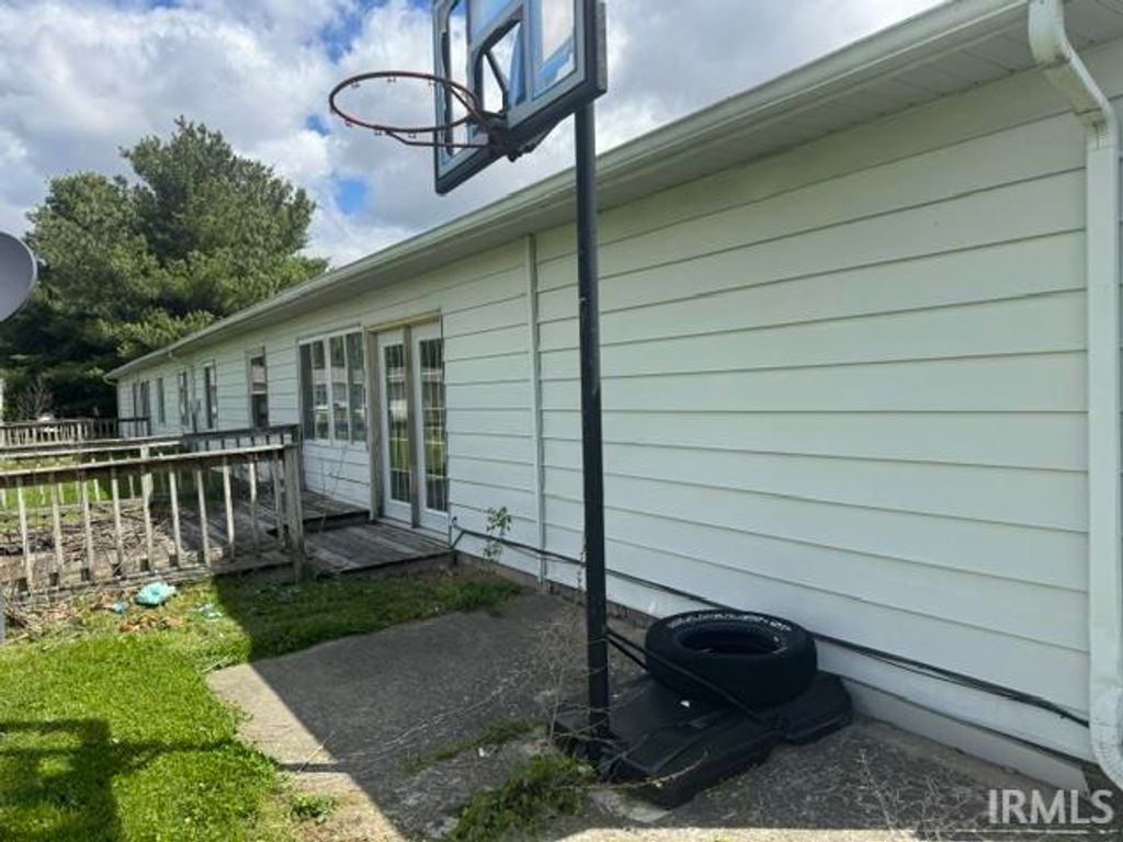 Photo of 1269 Chanute Street, Peru, IN 46970 (MLS # 202616447)