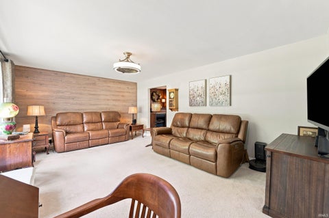 Tiny photo for 401 N Aspen Lane, Muncie, IN 47304 (MLS # 202636208)