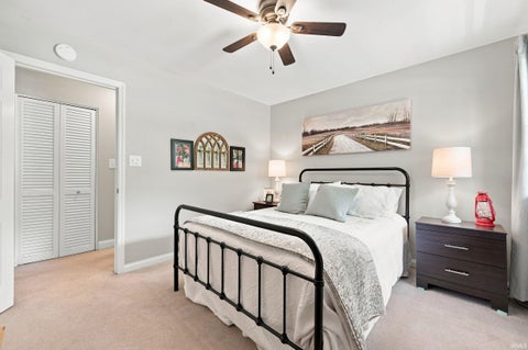 Tiny photo for 401 N Aspen Lane, Muncie, IN 47304 (MLS # 202636208)