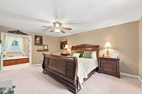 Tiny photo for 401 N Aspen Lane, Muncie, IN 47304 (MLS # 202636208)