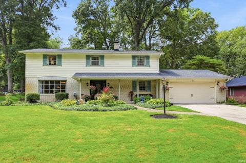 Photo of 401 N Aspen Lane, Muncie, IN 47304 (MLS # 202636208)