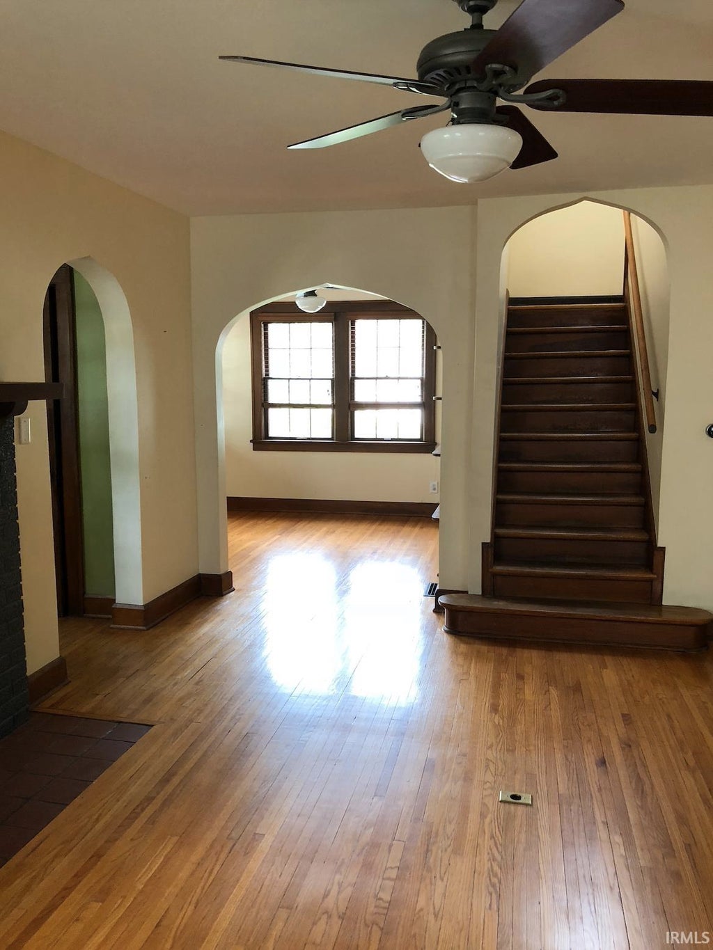 Photo of 1321 E Hunter Avenue, Bloomington, IN 47401 (MLS # 202640130)