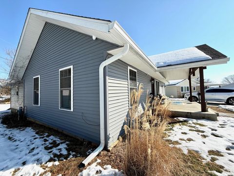 Tiny photo for 17 Eastview Court, Bedford, IN 47421 (MLS # 202604124)