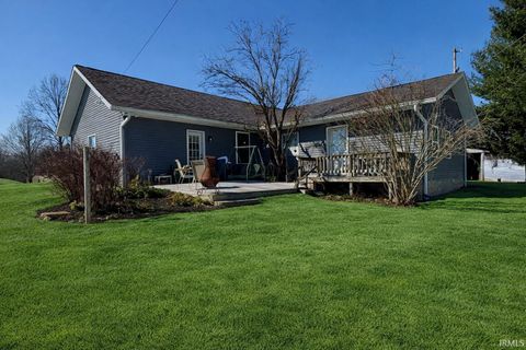 Tiny photo for 17 Eastview Court, Bedford, IN 47421 (MLS # 202604124)