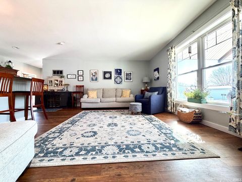 Tiny photo for 17 Eastview Court, Bedford, IN 47421 (MLS # 202604124)