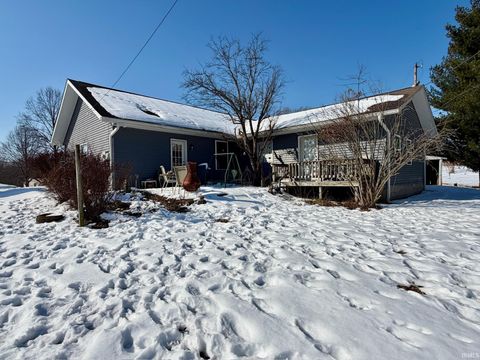 Tiny photo for 17 Eastview Court, Bedford, IN 47421 (MLS # 202604124)