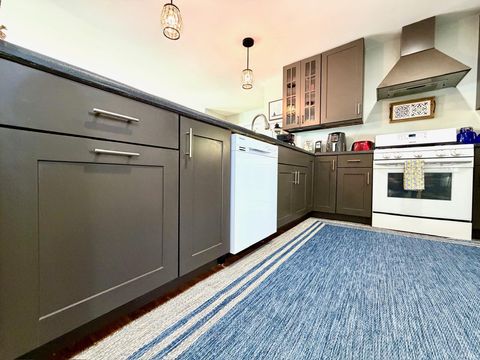 Tiny photo for 17 Eastview Court, Bedford, IN 47421 (MLS # 202604124)