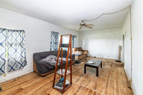 Tiny photo for 5567 E County Road 300, Logansport, IN 46947 (MLS # 202635344)