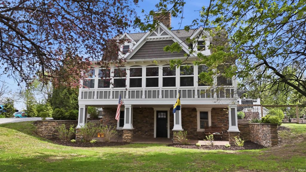 Photo of 3724 E 550 S-57 Road, Churubusco, IN 46723 (MLS # 202614511)