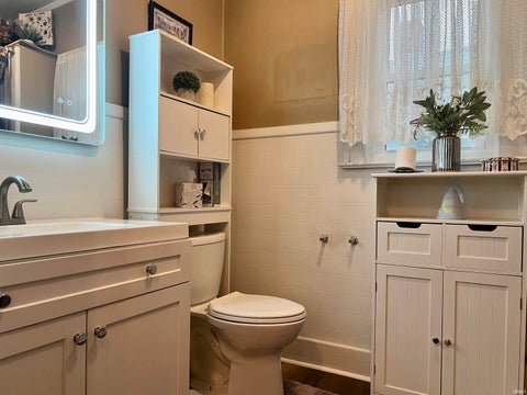 Tiny photo for 615 Burlington Avenue, Logansport, IN 46947 (MLS # 202632761)