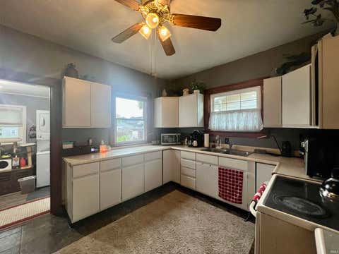 Tiny photo for 615 Burlington Avenue, Logansport, IN 46947 (MLS # 202632761)