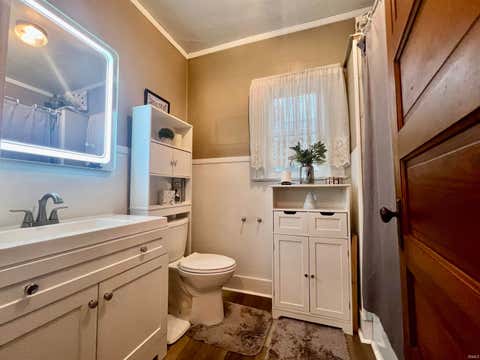 Tiny photo for 615 Burlington Avenue, Logansport, IN 46947 (MLS # 202632761)