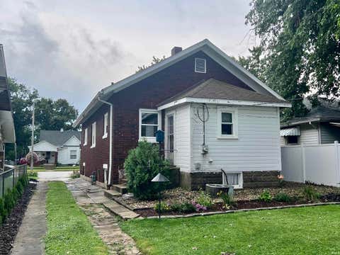 Tiny photo for 615 Burlington Avenue, Logansport, IN 46947 (MLS # 202632761)