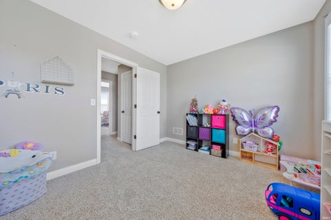 Tiny photo for 8825 Hartwell Drive, Evansville, IN 47725 (MLS # 202636858)