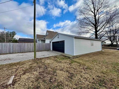 Tiny photo for 108 E Walnut Street, Petersburg, IN 47567 (MLS # 202549344)