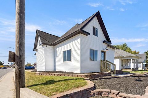 Tiny photo for 929 S Bell Street, Kokomo, IN 46902 (MLS # 202543818)