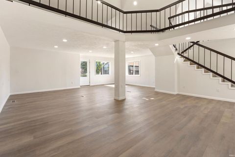 Tiny photo for 929 S Bell Street, Kokomo, IN 46902 (MLS # 202543818)